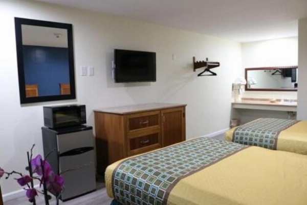 Valli Hi Motel image 16